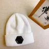 Beanies PP 겨울 남성과 여성의 브랜드 모자 두꺼운 니트, 따뜻한 비니, 방풍 타기 니트 풀오버 캡