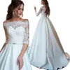 2022 Simple A Line Satijn Trouwjurken Bruidsjurken Bateau Hals Half Mouwen Applicaties Kant Open Back Plus Size Custom Made Bruid Jurk Roken de Mariée