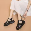 2021 New Summer Round Toe Retro Sandals Cow Leather Cut Outs Rome Female Shoes Buckle Slingback Women Med Heels Size 34-41 Y0714