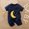 Ankomst sommar och våren baby moln eller måne print bodysuits en bitar för pojke kläder 210528
