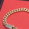 Top Fashion Designer Bangle Bracelet Rose Gold volledige bakstenen armbanden mannen en vrouwen 18k goud licht luxe honderd bijpassende cadeaubon2402345