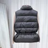 Ultra Light Down Vest Kvinnor Kort Vest Vindskyddad Lätt Varm Waistcoat Kvinna Vit Duck Down Coat Ärmlös 210817