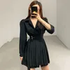 Hoge taille geplooide rokken vrouwen pak lente chique twee stuk set single breasted blouse zwarte zomer trendy kleding 210510