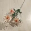 Fleurs décoratives couronnes 3 têtes chrysanthème artificielle fleur de soie fête de mariage Floral plastique faux jardin décoration de la maison