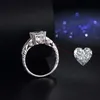 Luxury Womens Ringar Smycken Princess Cut Square CZ Engagement Bröllop med Cubic Zirconia Stones R001 210714