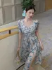 Abito da donna coreano moda estiva manica a sbuffo stampa floreale donna sexy scollo a V alto diviso streetwear 210529