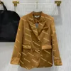 jaqueta de blazer com capuz