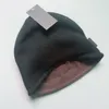 Män Designers Beanie Hat Luxury Stickad Cap Solid Färg Höst Vinter Varm Wool Hattar Kvinnor Sport Kepsar