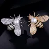 Pins, broscher Design Insect Series Brosch Kvinnor Delikat Little Bee Crystal Rhinestone Pin Smycken Gåvor för Tjej