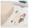 Wristwatches Creative Crystal Jewelry Set Ladies Quartz Watch 2021 Relojes Mujeres Pendientes Collar Día de la Mujer Gift1