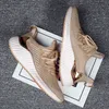 2021 mannen vrouwen lopende schoenen platform trainers beige zwart grijs triple wit 567 outdoor sport sneakers maat 39-44