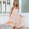 Stripe Casual Luźna Summer Sukienka Spaghetti Pasek Ruffle Beach Maxi Długa sukienka Sundress Chic Paski Sukienka Vestidos 210415