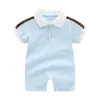 Baby Kleidung Kurzarm Einteilige Baumwolle Dünne Abschnitt Nähte Buchstaben Neugeborenen Jungen Mädchen Strampler 0-24 Monate Overall