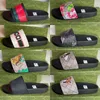 Designer Slides Slippers Mens Flip Flops Striped Thin Bottoms Sandals High Quality Non-Slip Slipper Men Women Fashion Beach Shoes S
