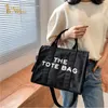 أكياس المساء مصممي الأزياء إلكتروني الأدبية الطباعة النساء حمل حقائب أنثى سعة كبيرة قماش الكتف حقيبة تسوق قطري
