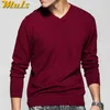 2018 V Neck Mens Sweater Pullovers Basic Pattern Cotton knitted Christmas Sweater Jumpers Male Knitwear Red Black White Yellow Y0907