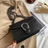 Factory wholesale women chain bag simple atmospheric pressure flower leather messenger bags street trend crocodile handbags retro Stone womens handbag 1352