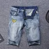 Jeans masculinos streetwear verão ly moda homens retro luz azul remendos designer rasgado denim shorts hip hop punk curto