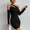 Casual Dresses 2021 Black Hollow Off Strap Skirt Sexig Split Diagonal Shoulder Bag Hip Oregelbundet Slim Backless För Kvinnor