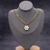 Collane con ciondolo a forma di lettera di perle di design con scatola regalo elegante per gioielli da sposa per feste per collana da ragazza