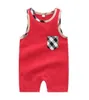 夏の赤ちゃんロンパーズキッズ幼児服の男の子の女の子格子縞oneck半袖のノースリーブジャンプスーツコットンロンパー衣料品