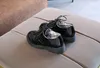 barn baby Sneakers Pojkar flickor casual litet läder brittisk stil mode lyxiga barnskor