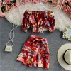 NEPLOE VINTAGE PRINT SLIM 2 STKS Dames Set Slash Hals Schouder Strapless Blouse + Hoge Taille Heup Wide Leg Shorts Holiday Suit 210423