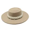 Senhoras francesas elegantes outono de inverno derby hat de 85cm de largura Fedoras Hat com Pearl Retro Party Wedding Cap9105278