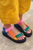 Красочные женские сандалии с ava Sole Band 2021 летняя коллекция открытый носок случайные современные туфли гладиатор стиль дамы на открытом воздухе Y0721