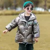 Kinder-Daunenjacke, ausländischer Stil, Winterkleidung, lockere, trendige, verdickte mittlere Mädchenjacke für Jungen