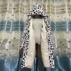 Koreansk imitation päls leopard print päls päls en kappa kvinnor vinterjacka kvinnor mode hooded varm parkas jacka 211019