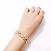 2021 Des créateurs de bijoux haut de gamme aiment le bracelet Lock Bracelet Brangle Placage d'or sur cuivre curri