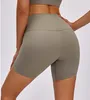571 Yoga Shorts High midjebyxor Dräkt Kvinnor som kör korta damer Casual vuxen sportkläder flickor tränar fitness leggings7822636
