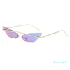Piccoli occhiali da sole stretti Sugnlasses per le donne Brand Brand Sunless Occhiali da sole Sun Glass UV400 Rosso Shades1