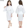 Abiti da festa di nozze per ragazze Bambini Pigiama in raso Abiti da notte per adolescenti Accappatoi Kimono di seta Bambini 211130