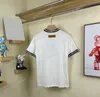 21ss Diseñadores Camisetas camiseta Hombre Mujer Bordado letra impresa Hombre Moda Calle Manga corta lujos negro blanco