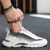 9RR9 Skor Running Men Bekväm Casual Deep AndAbleSolid Grå Beige Kvinnor Tillbehör God kvalitet Sport Sommar Fashion Walking Shoe 40