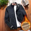 Vinterjacka Män Militär Tjock Utomhus Jacka Mens Fleece Fodrad Bomull Coat Outwear Winter Fashion Male Brand Cargo Jackor Y1109