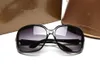 Modische Sonnenbrillen, Pilotensonnenbrillen des Lunettes De Soleil für Damenbrillen mit Lederetui