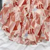 Sommar Kvinnors Chiffonskjorta Vintage Triangle Geometriska Mönster Blusar Långärmad Temperament Outer Wear Top Kvinna 210514