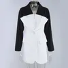 [DEAT] V-nacke långärmad löst konsistens kostym kappa kvinnor korea mode svart och vitt färg patchwork kostym vår gx705 210428