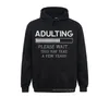 Mäns Hoodies Sweatshirts Adulting Var god vänta Hoodie 18th Birthday 18 år gammal Pullover Prevalent Geek Långärmad Män Normala Kläder