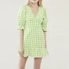 Vrouwen zomer plaid casual mini jurk korte mouw V-hals ruches vintage vrouwelijke elegante a-lijn jurken kleding vestidos 210513