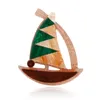 Pimler broşlar moda akrilik yelkenli kadınlar için erkekler vintage yaratıcı yelkenli tekne gemisi serin parti mücevher aksesuarları hediyeler Seau22