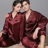 Solid silke par pyjamas set långärmad mjuka mysiga pyjama kvinnor lösa överdimensionerade män sleepwear nightgown vår hem kläder 210524