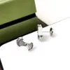 Kvinnor Charm Örhängen Mode Stud Earing Clover Koppar Elegant för kvinna Klassisk 3 Färg Högkvalitativa tillbehör med smycken påsar Pochette Bijoux Partihandel