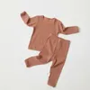 春の赤ちゃんパジャマの編み物ワッフル長袖コットンホームウェアの女の子男の子Oufits服E2419 210610