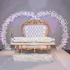 JAROWN人工ローズ牡丹ユーカリの白い絹の花の列の結婚式のパーティー家の装飾テーブルの中心的な花のコーナーの花210624