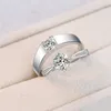 Luxury Fashion S925 Silver Bröllop Solitaire Ring Zircon Moissanite Män och Kvinnor Smycken Lovers Present