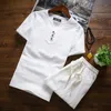 Sommer Trainingsanzüge Männer 039s Leinen Anzüge Set T-shirt Shorts Chinesischen Vintage Stil Russische Männer Casual Bequeme Hause Kleidung8775118